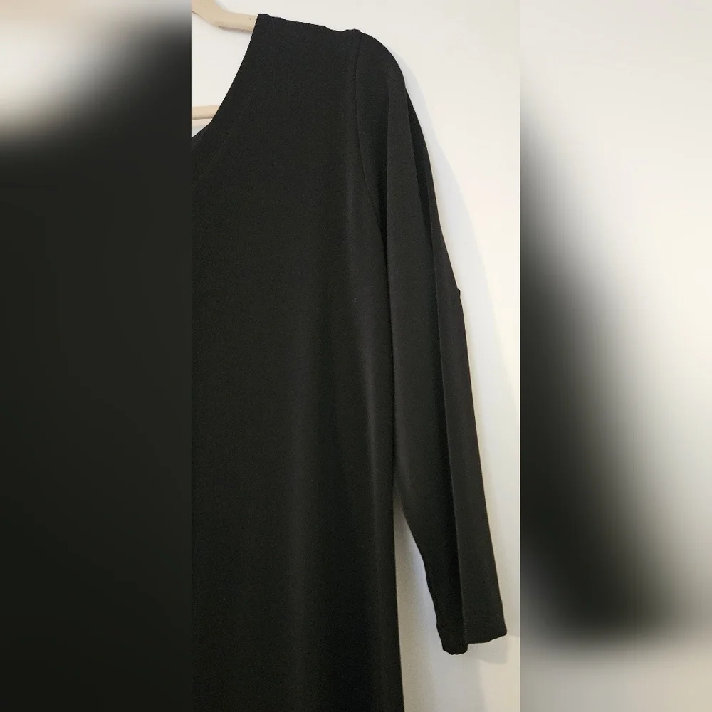 Sympli Black REVERSIBLE Drama Dress, Lagenlook. - Picture 2 of 10